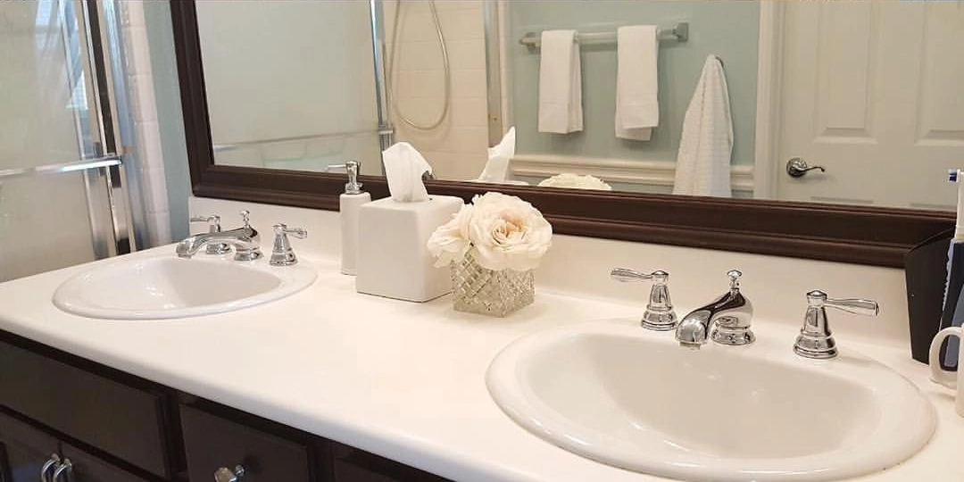 Sparkling bathroom after expert house cleaning service in Espoo